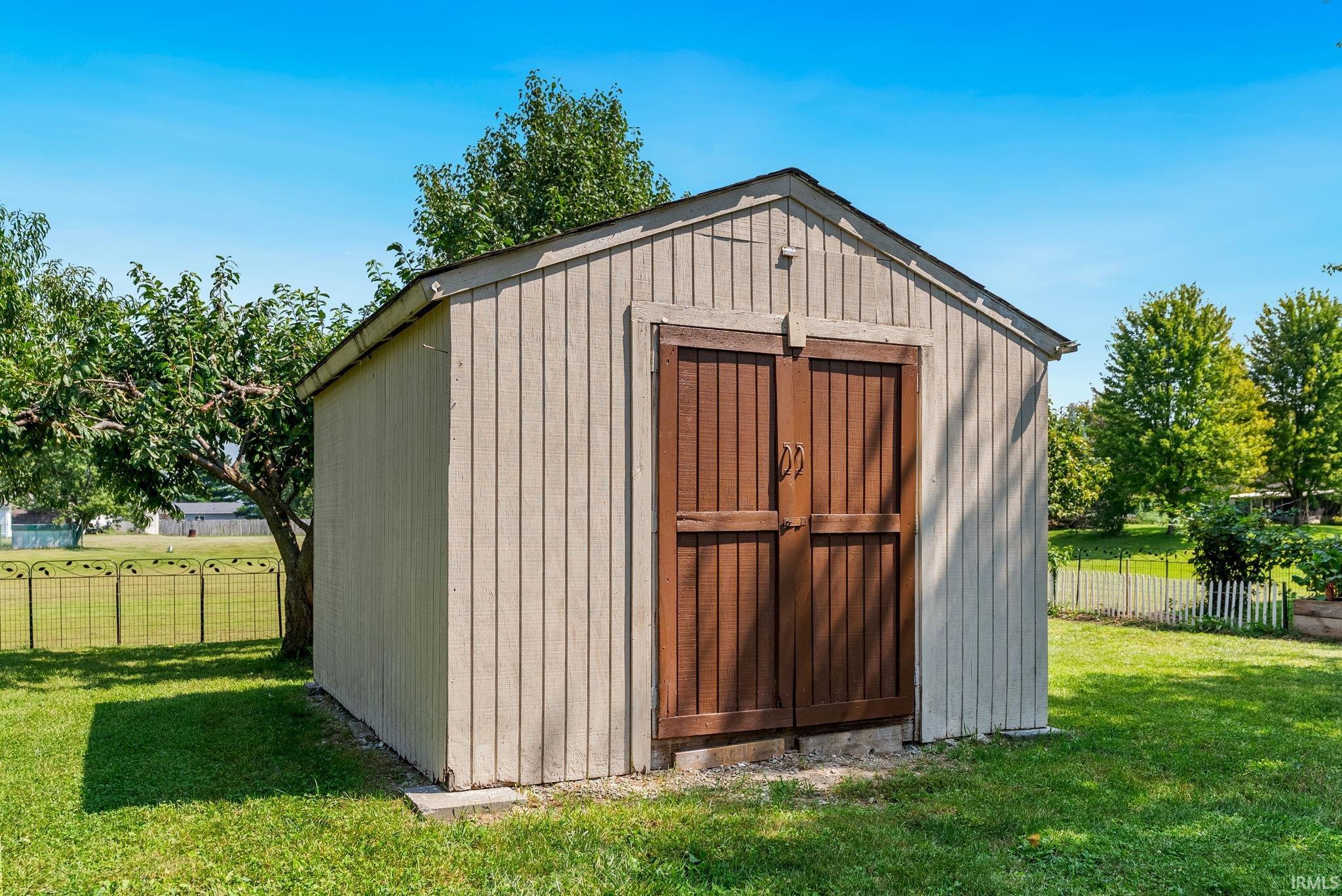 1844 N Vicky Lane Warsaw IN 46582