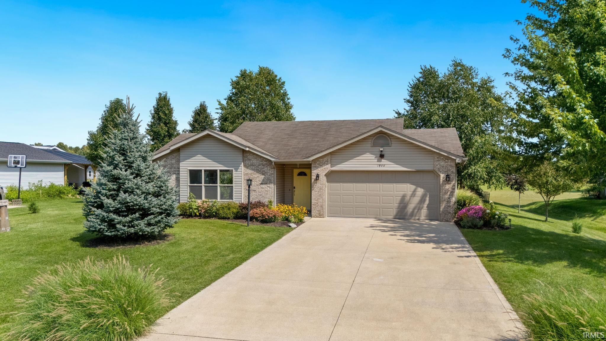 1844 N Vicky Lane Warsaw IN 46582