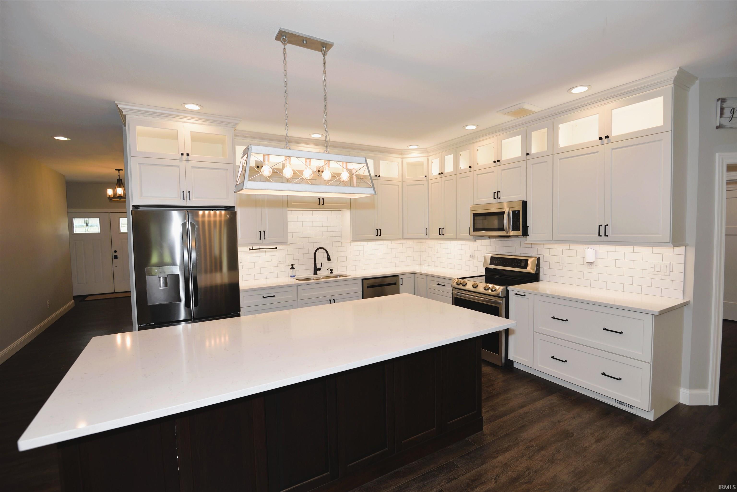 52427 Lynnewood Avenue South Bend IN 46628