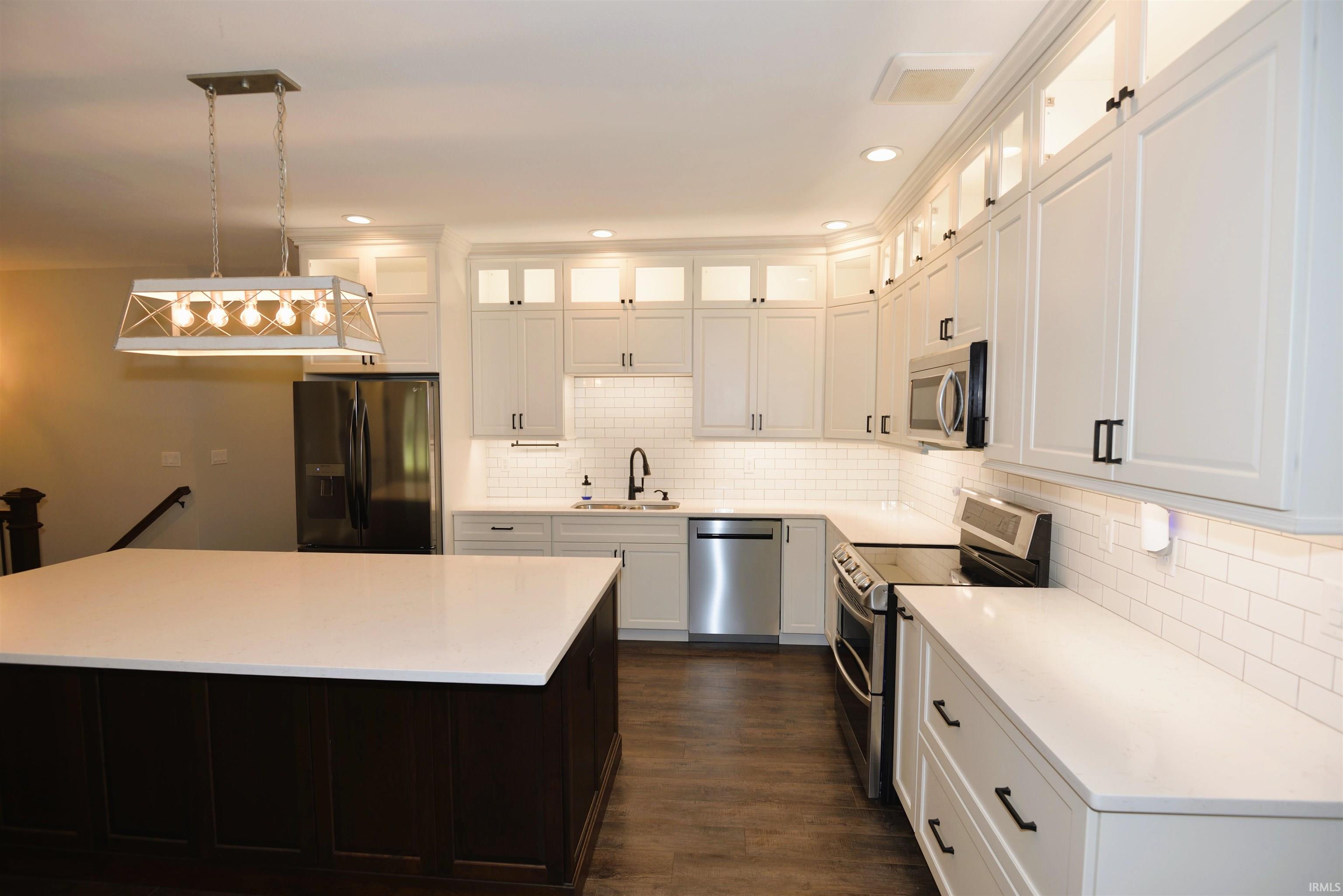 52427 Lynnewood Avenue South Bend IN 46628