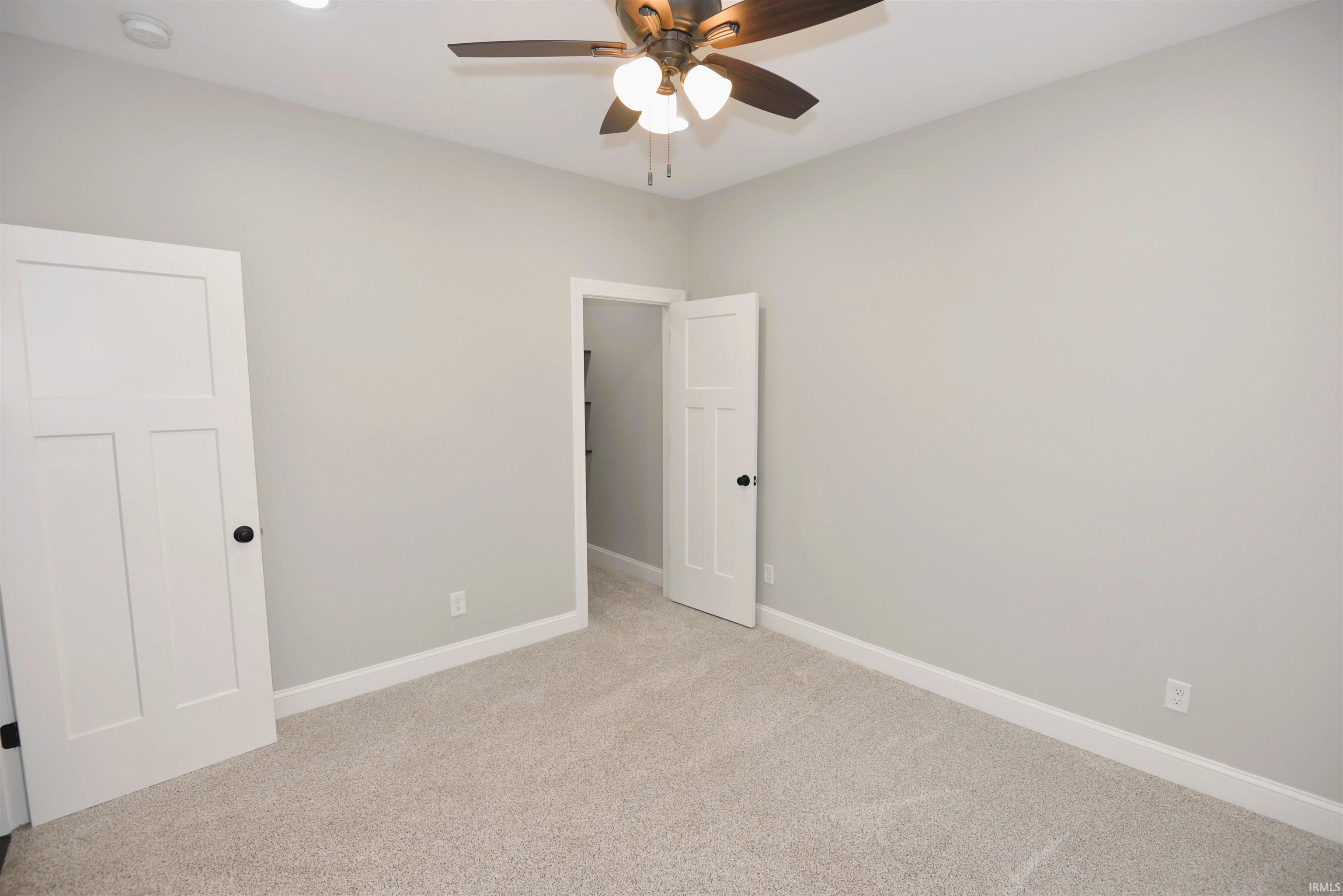 52427 Lynnewood Avenue South Bend IN 46628