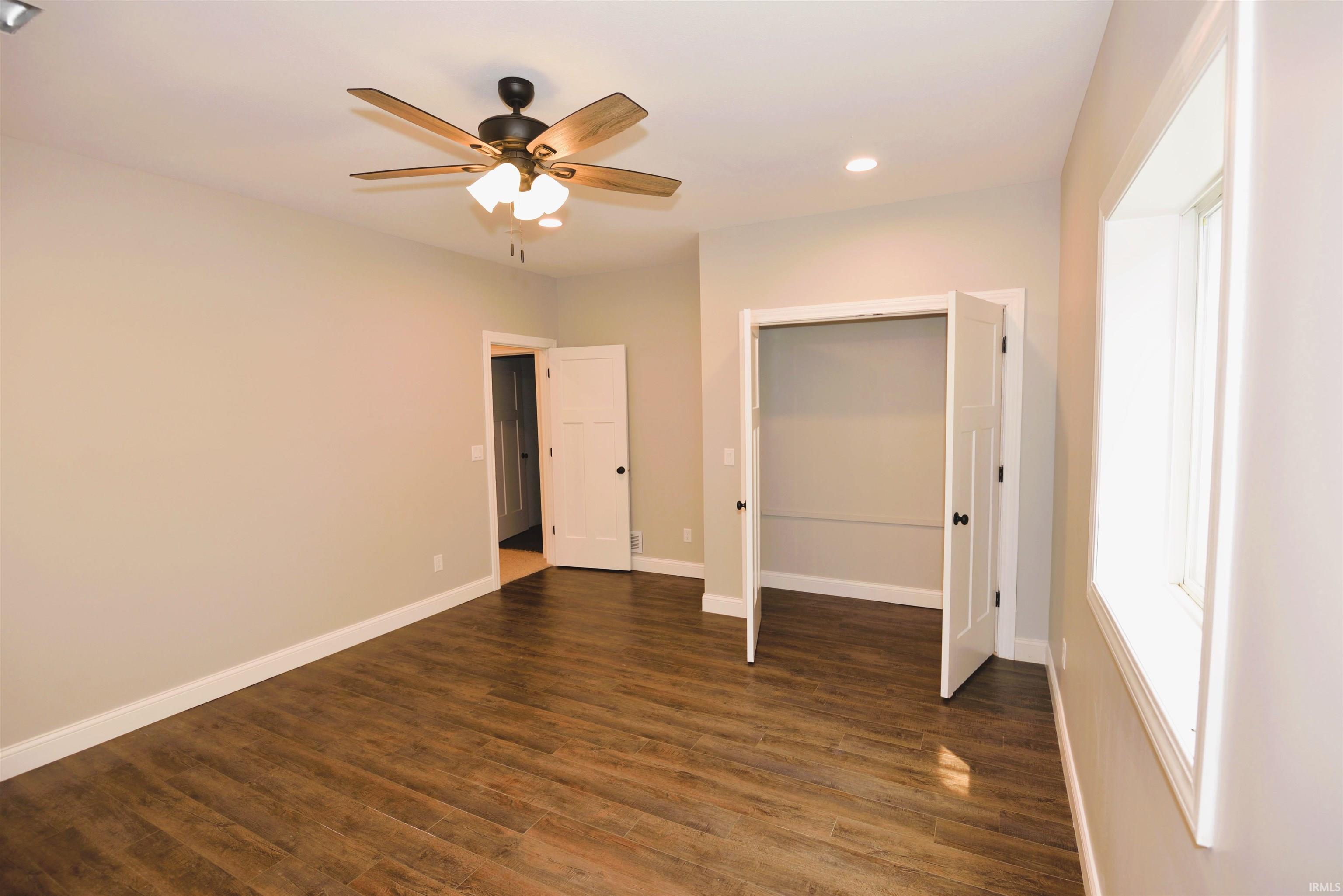 52427 Lynnewood Avenue South Bend IN 46628