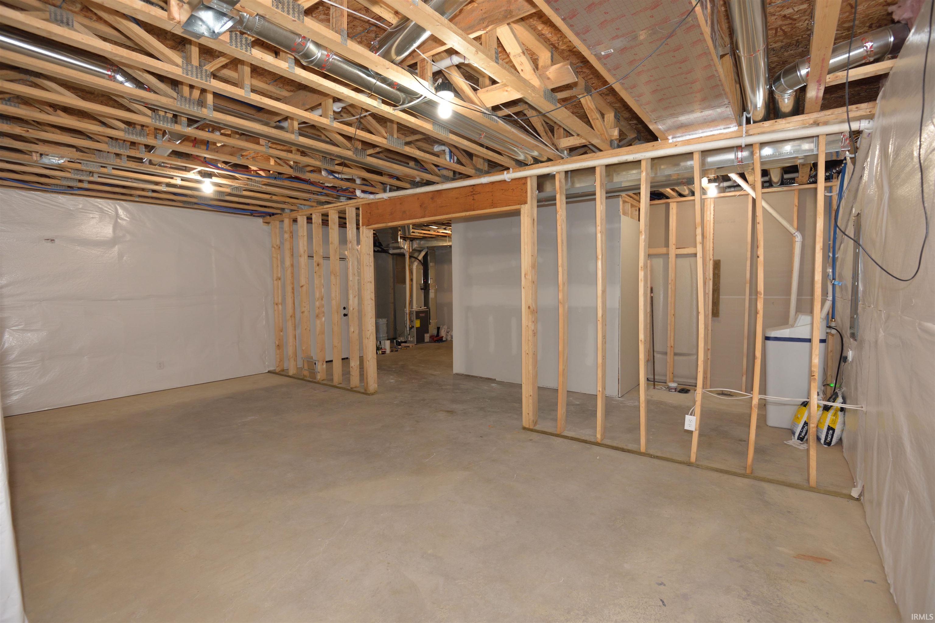 52427 Lynnewood Avenue South Bend IN 46628