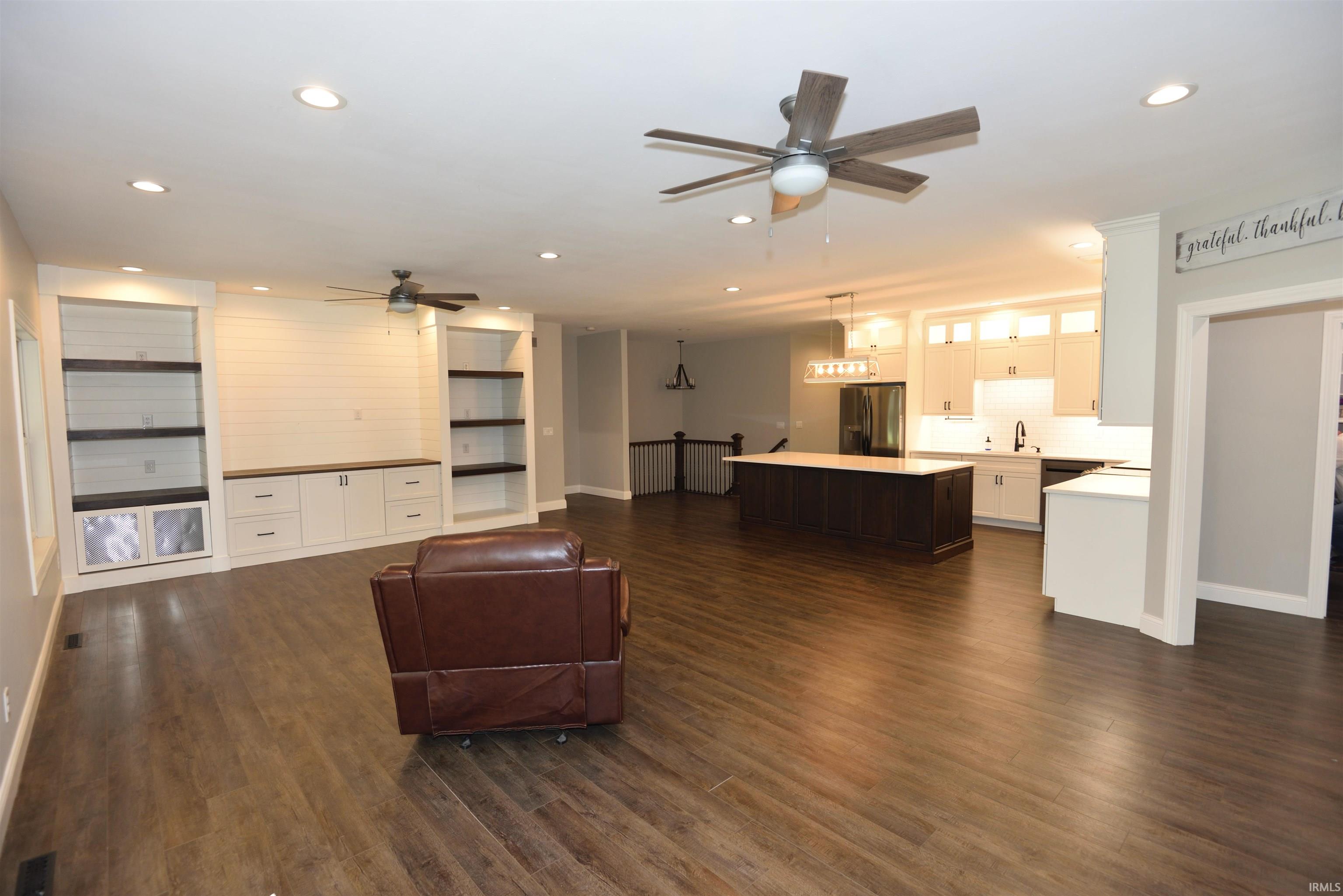 52427 Lynnewood Avenue South Bend IN 46628