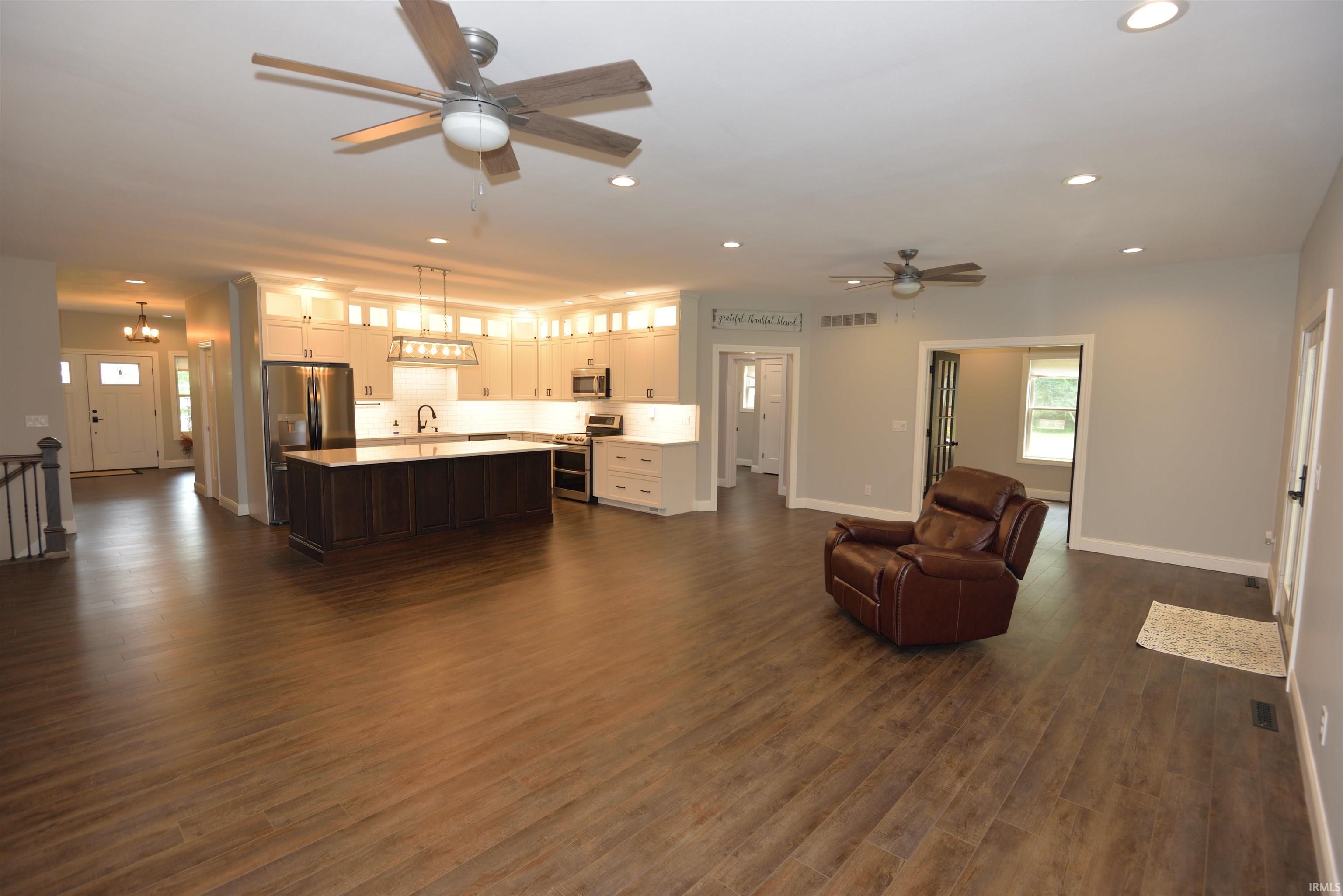 52427 Lynnewood Avenue South Bend IN 46628