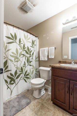 9018 Strathmore Lane Fort Wayne IN 46818