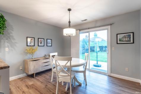 9018 Strathmore Lane Fort Wayne IN 46818