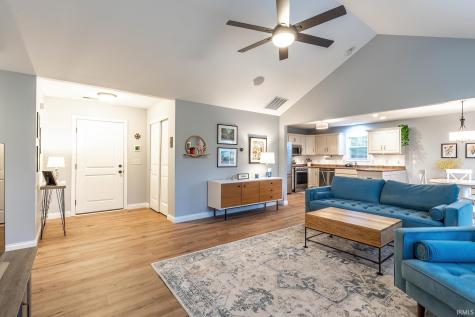 9018 Strathmore Lane Fort Wayne IN 46818