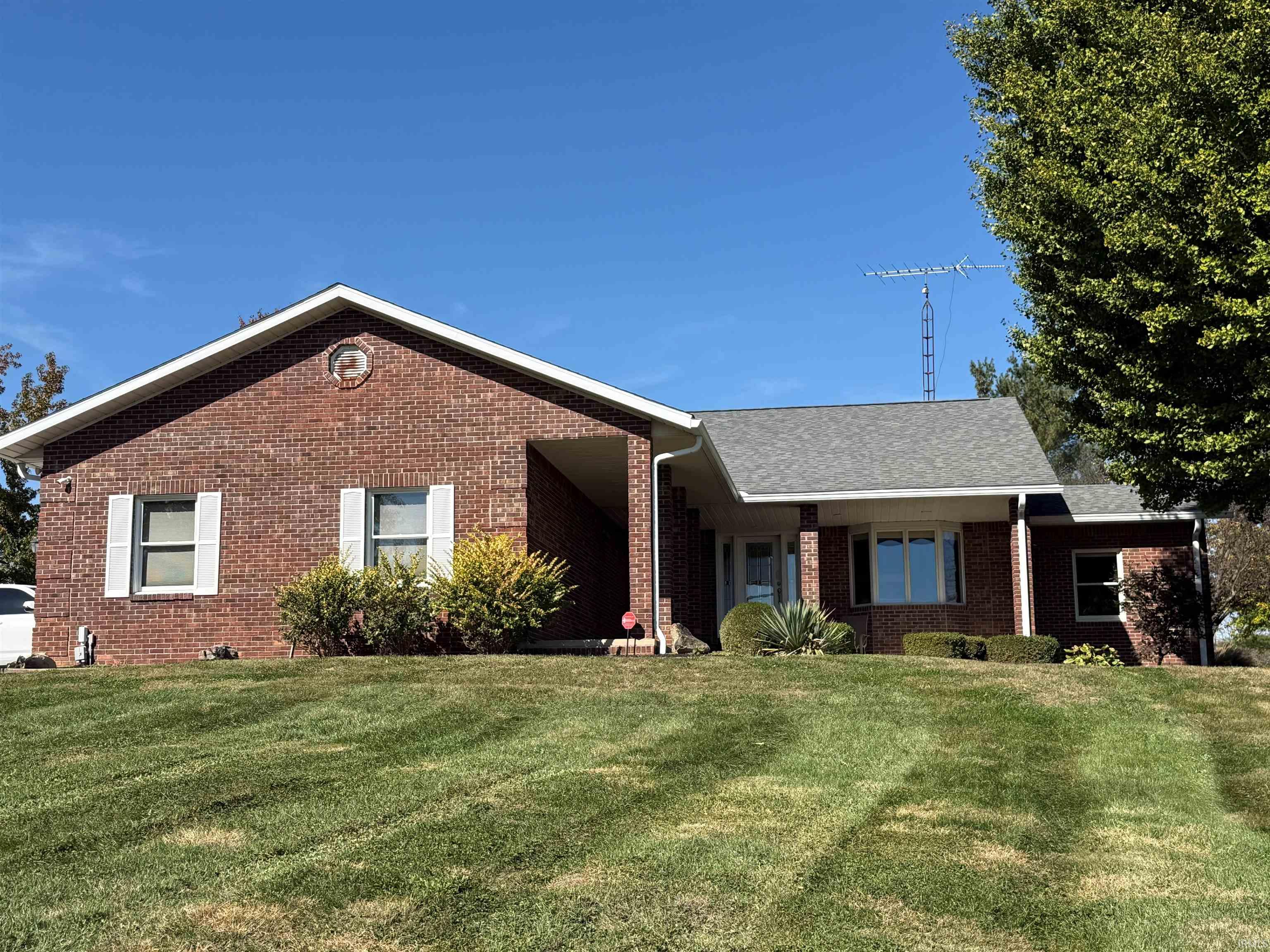 3021 E Us Highway 50 Bedford IN 47421