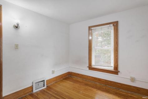 918 E Fox Street South Bend IN 46613