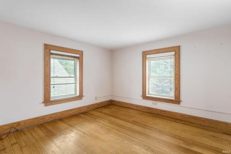918 E Fox Street South Bend IN 46613