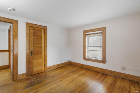 918 E Fox Street South Bend IN 46613