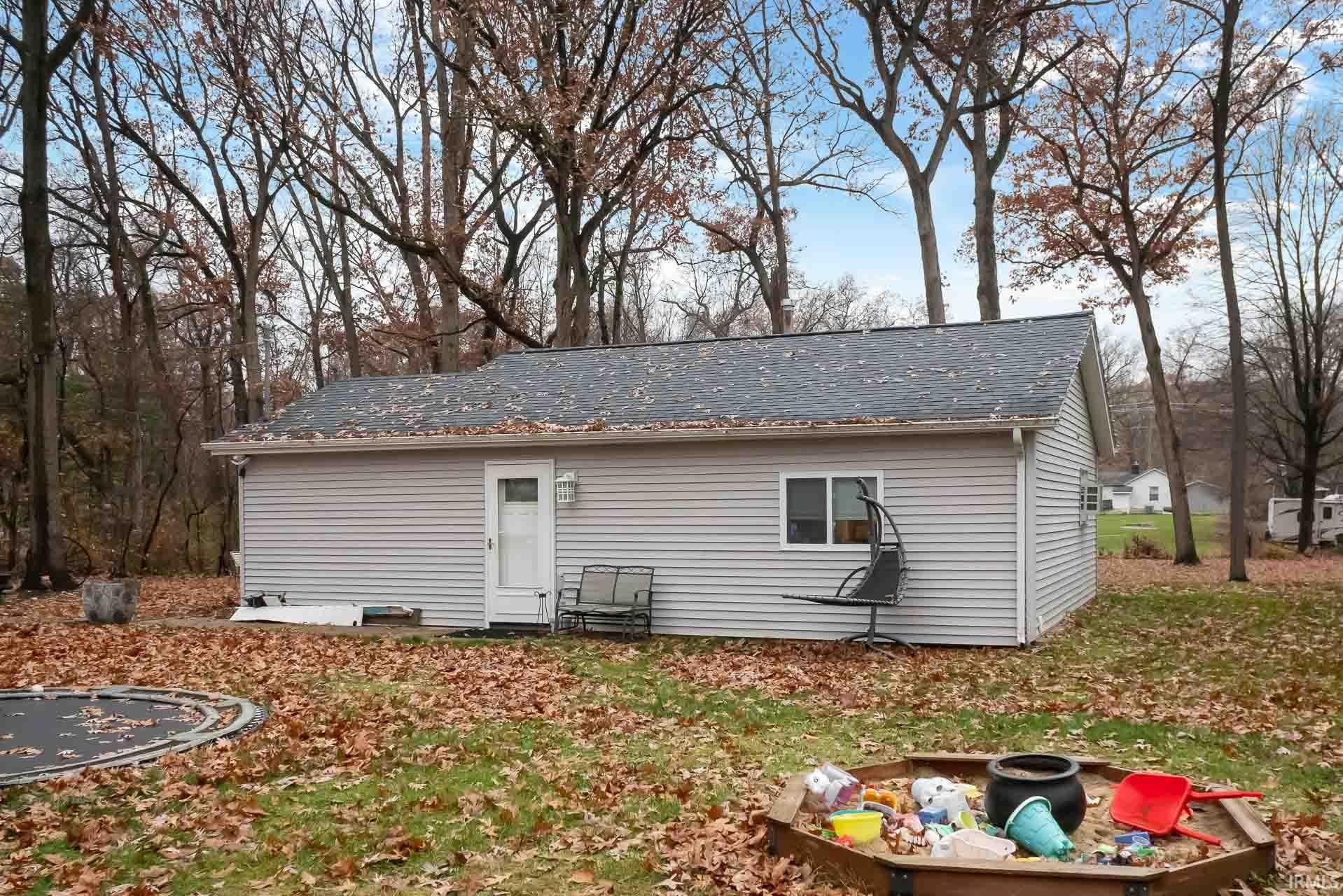 55384 Hollywood Boulevard South Bend IN 46628