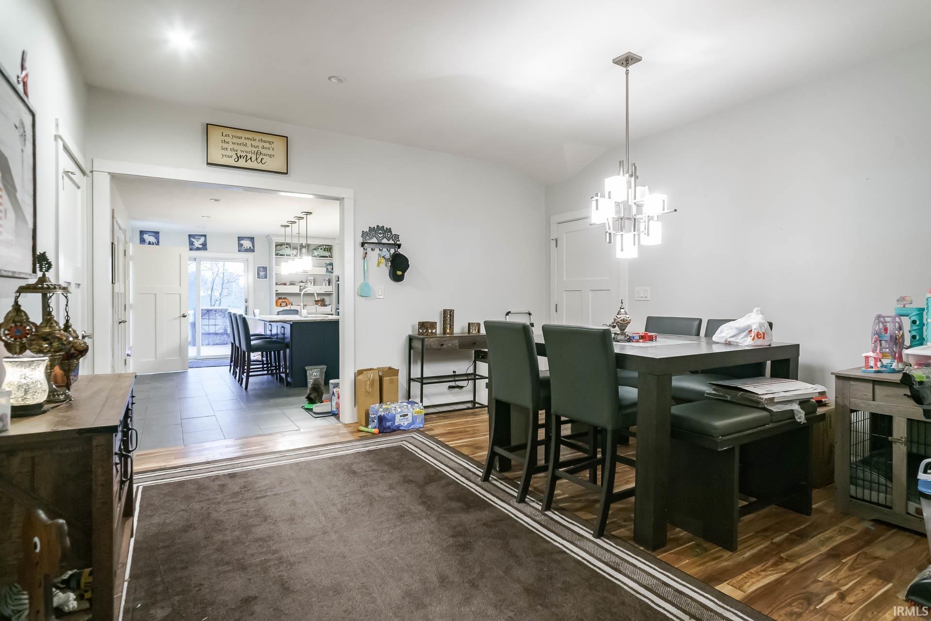 55384 Hollywood Boulevard South Bend IN 46628