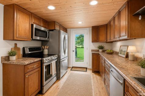 1426 S State Road 135 Road Nashville IN 47448