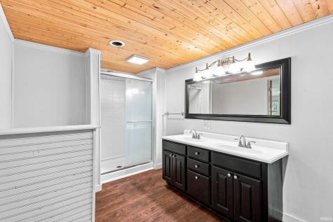 1426 S State Road 135 Road Nashville IN 47448