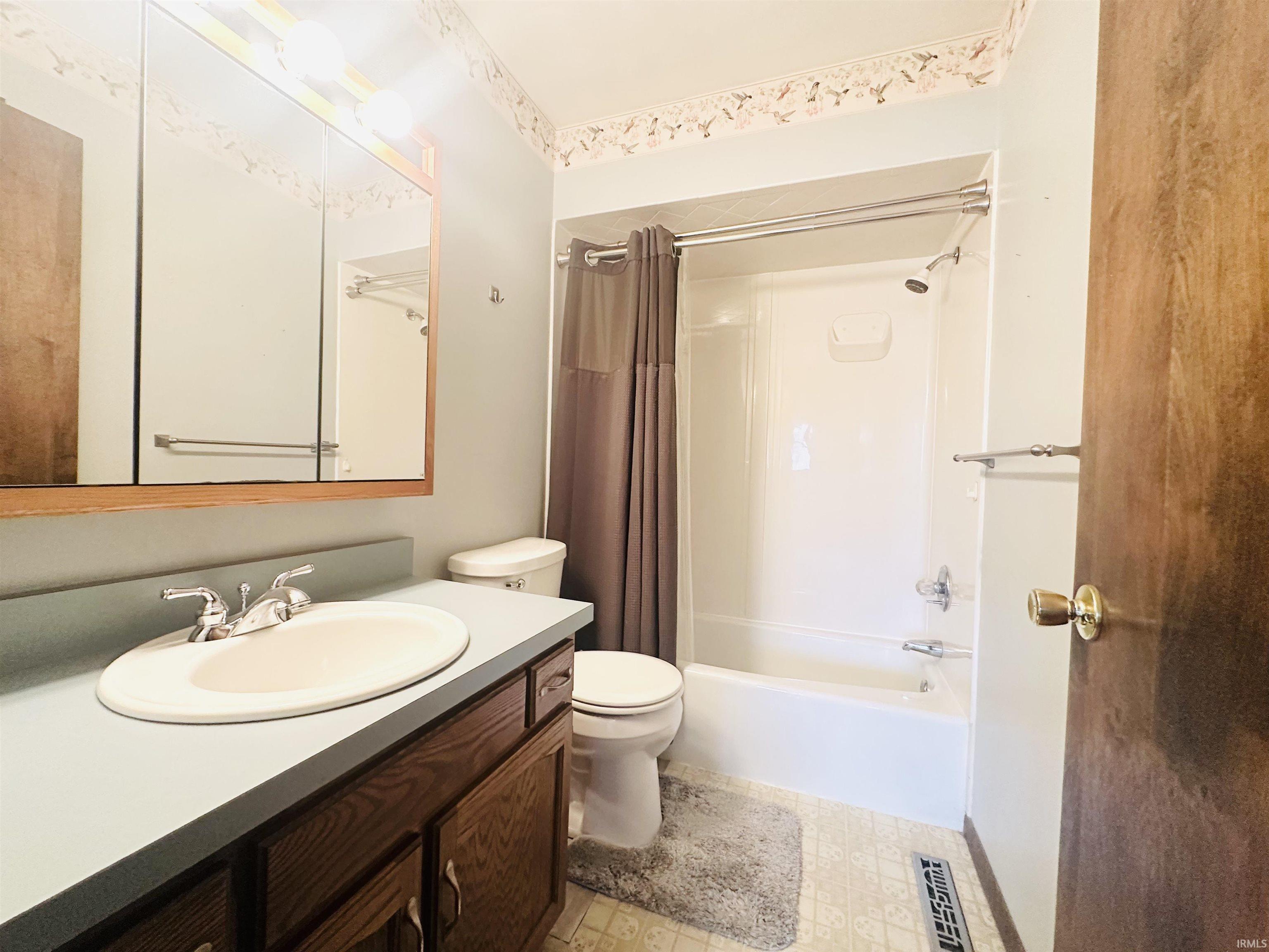 60979 Myrtle Road South Bend IN 46614