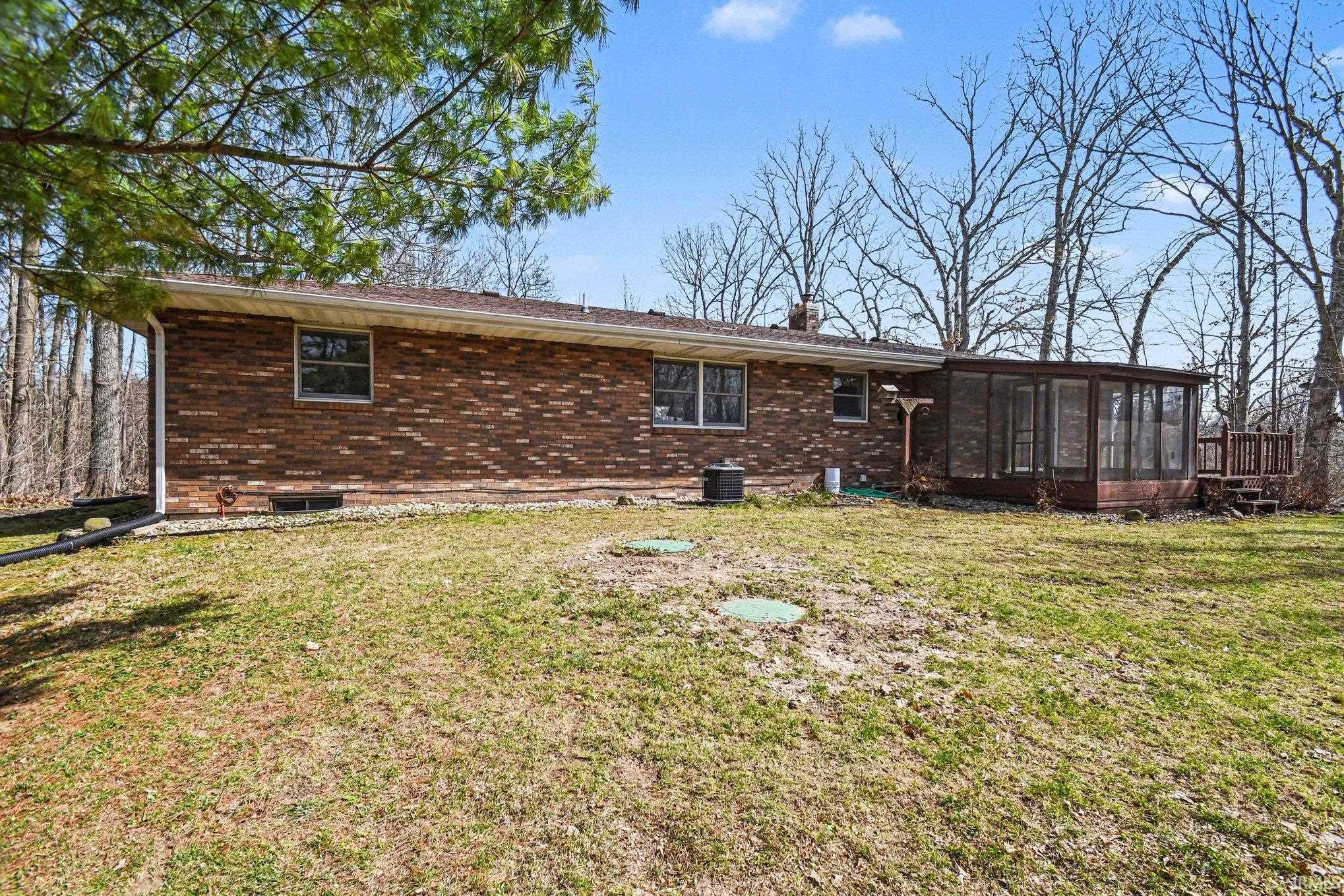 60979 Myrtle Road South Bend IN 46614