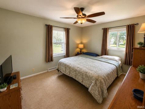 518 S Plateau Trail Monticello IN 47960