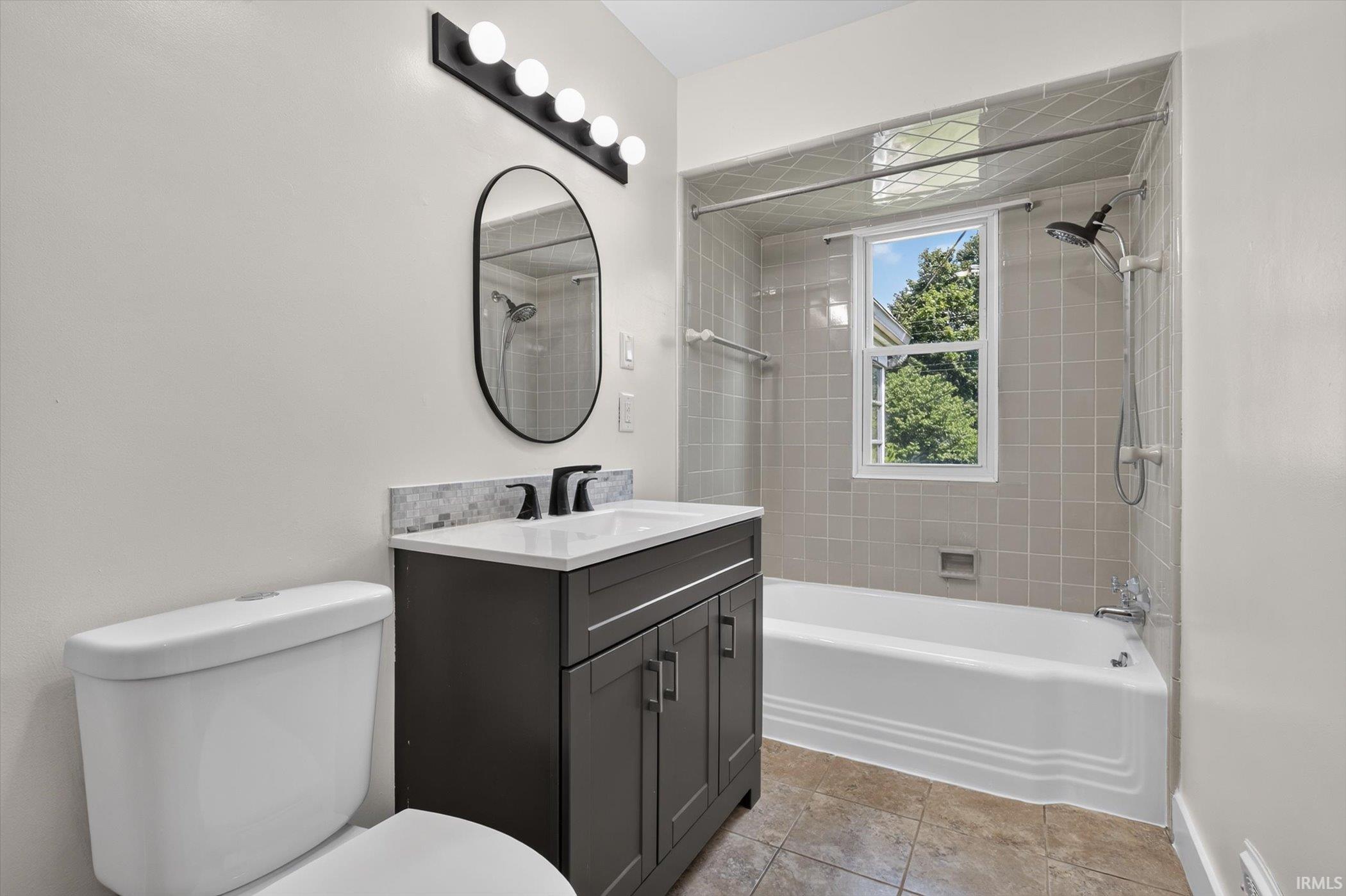1519 Altgeld Street South Bend IN 46614