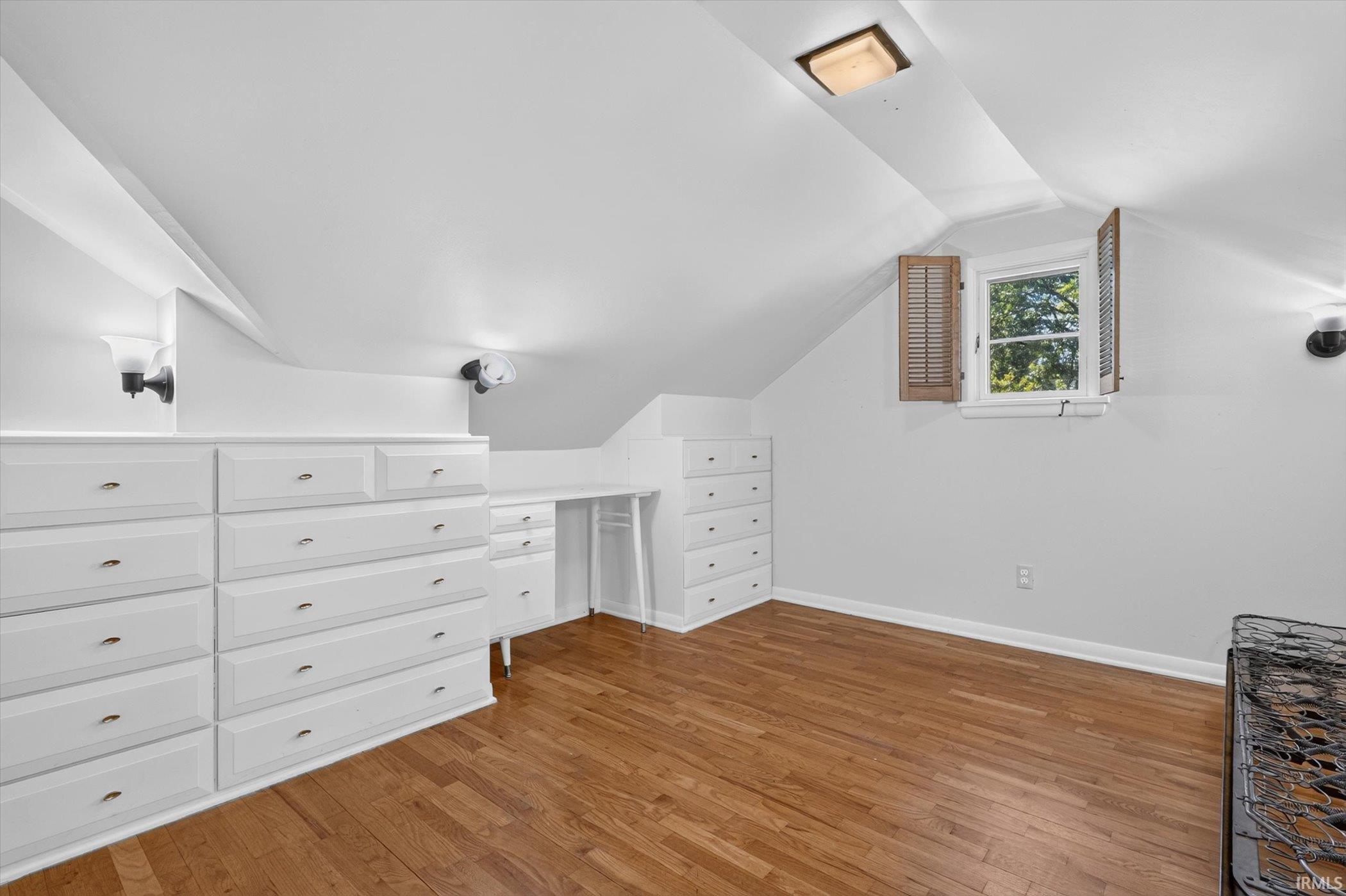 1519 Altgeld Street South Bend IN 46614