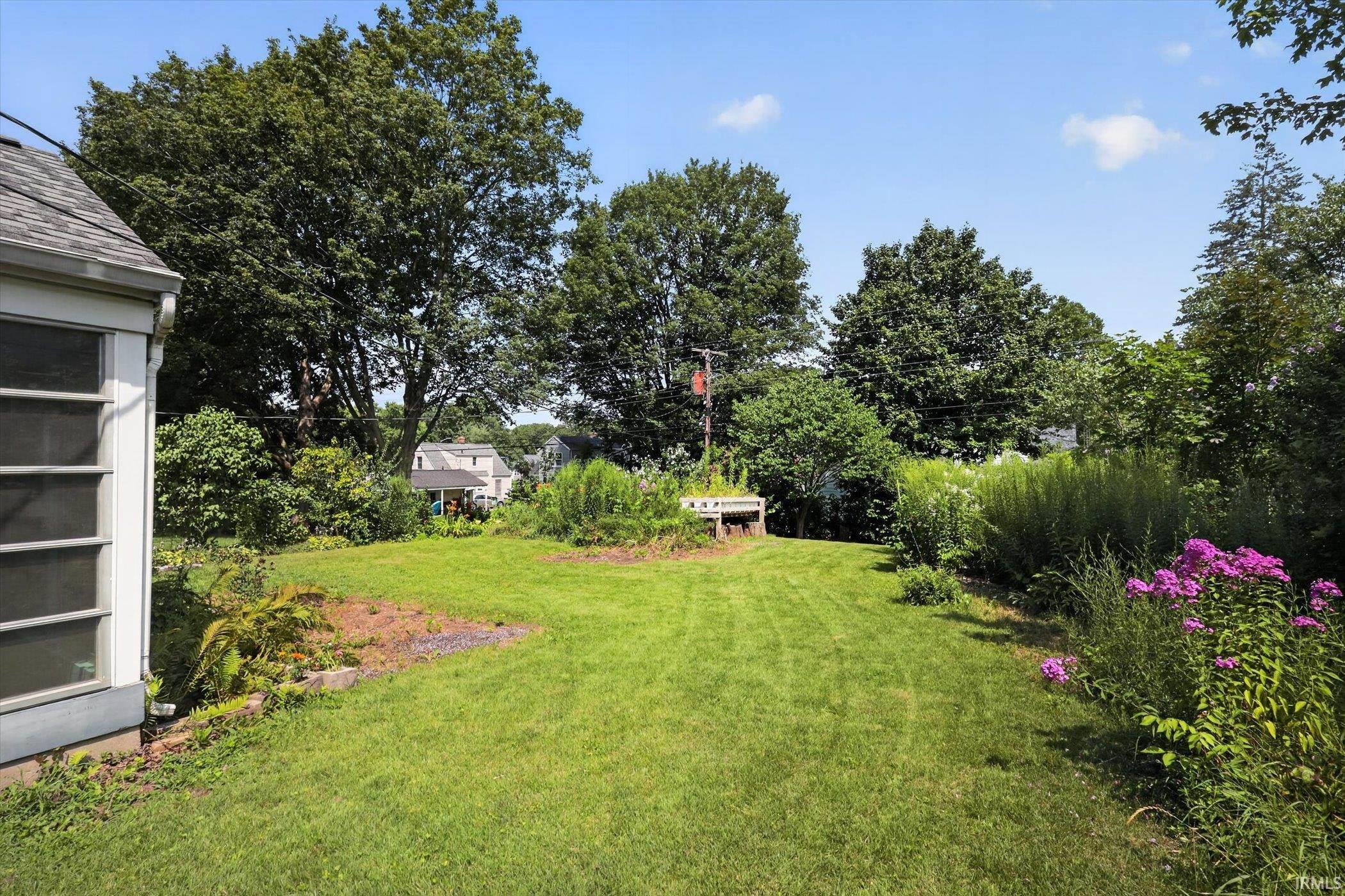 1519 Altgeld Street South Bend IN 46614