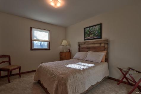 2423 Luigs Road Wadesville IN 47638
