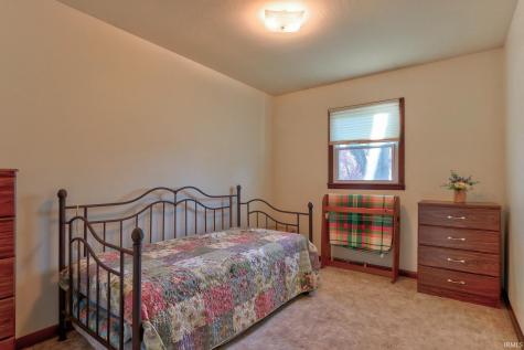 2423 Luigs Road Wadesville IN 47638