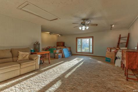 2423 Luigs Road Wadesville IN 47638