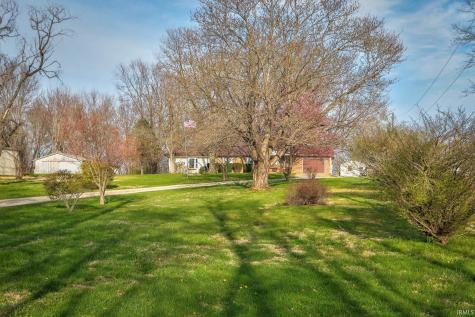 2423 Luigs Road Wadesville IN 47638