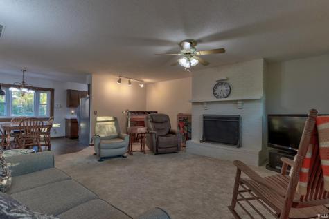 2423 Luigs Road Wadesville IN 47638