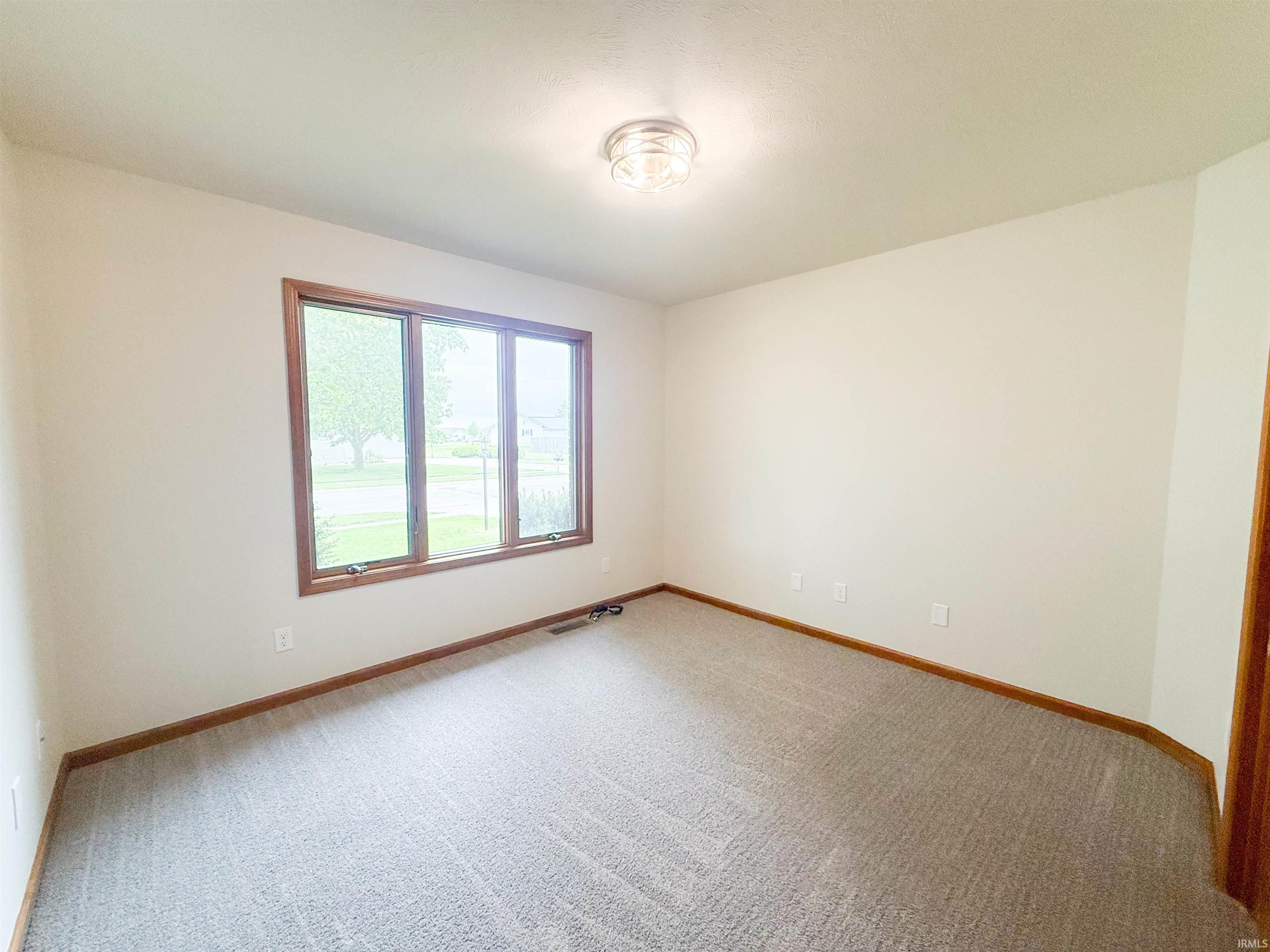 2725 Lismore Drive Goshen IN 46526