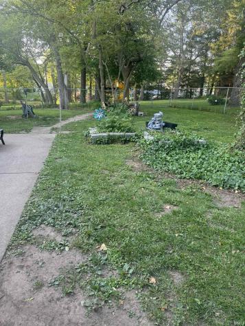 1733 S Walnut Hartford City IN 47348