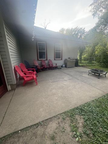 1733 S Walnut Hartford City IN 47348
