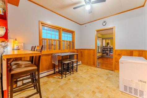 1733 S Walnut Hartford City IN 47348