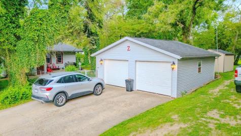 1733 S Walnut Hartford City IN 47348