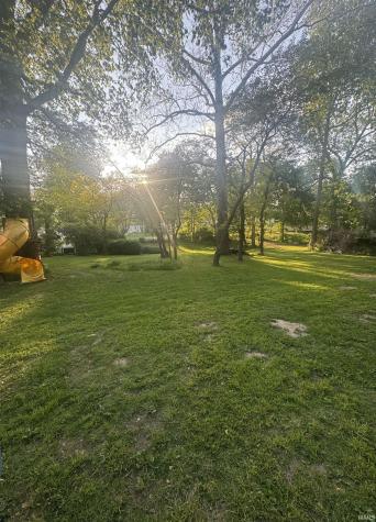 1733 S Walnut Hartford City IN 47348