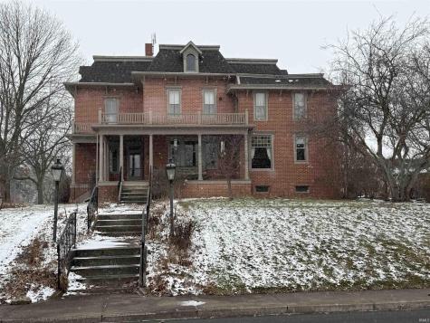 356 N Jefferson Street Berne IN 46711