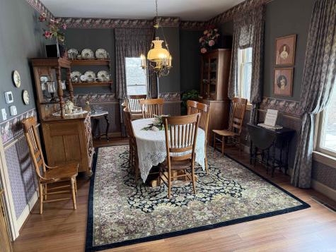 356 N Jefferson Street Berne IN 46711