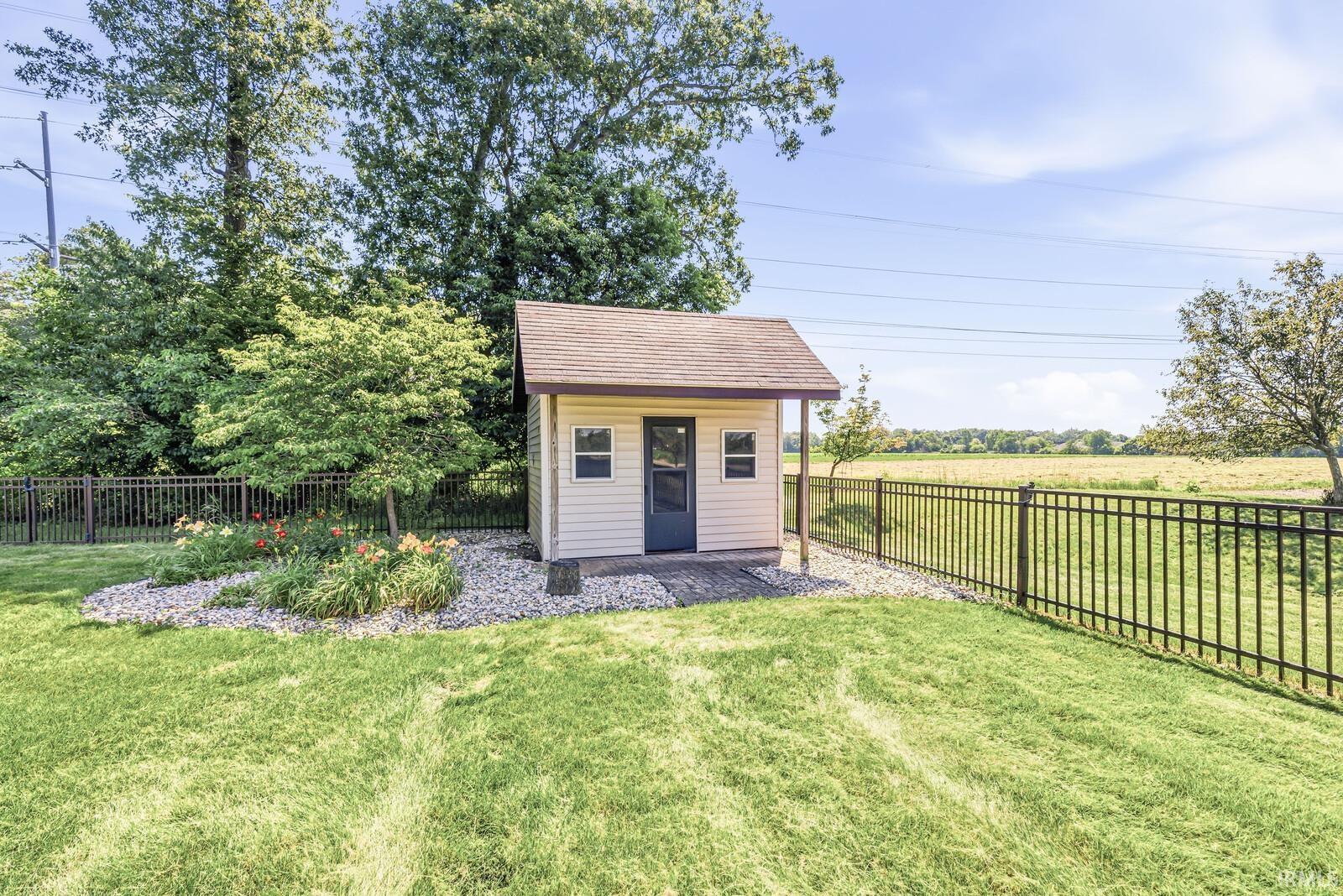 53308 Beech Grove Drive Bristol IN 46507