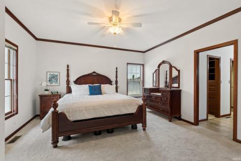2817 E Prestwick Road Winona Lake IN 46590