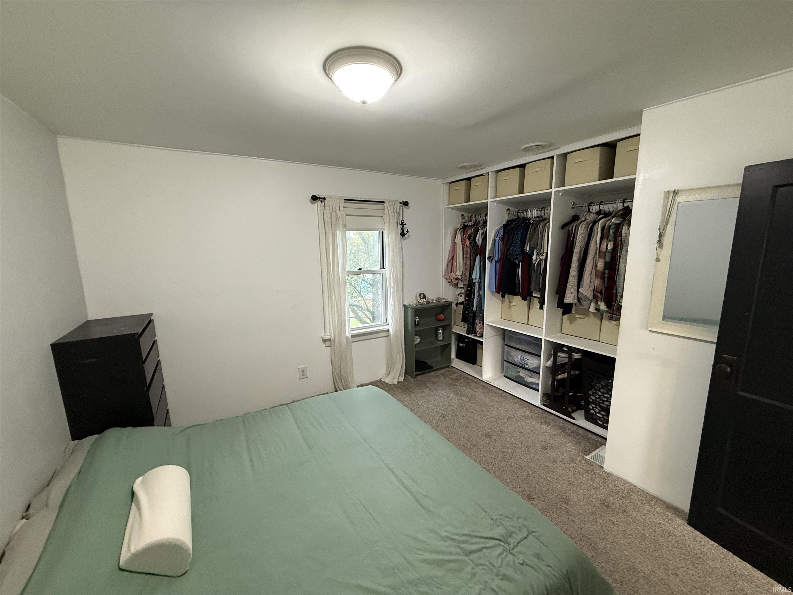 1747 Linden Avenue Mishawaka IN 46544