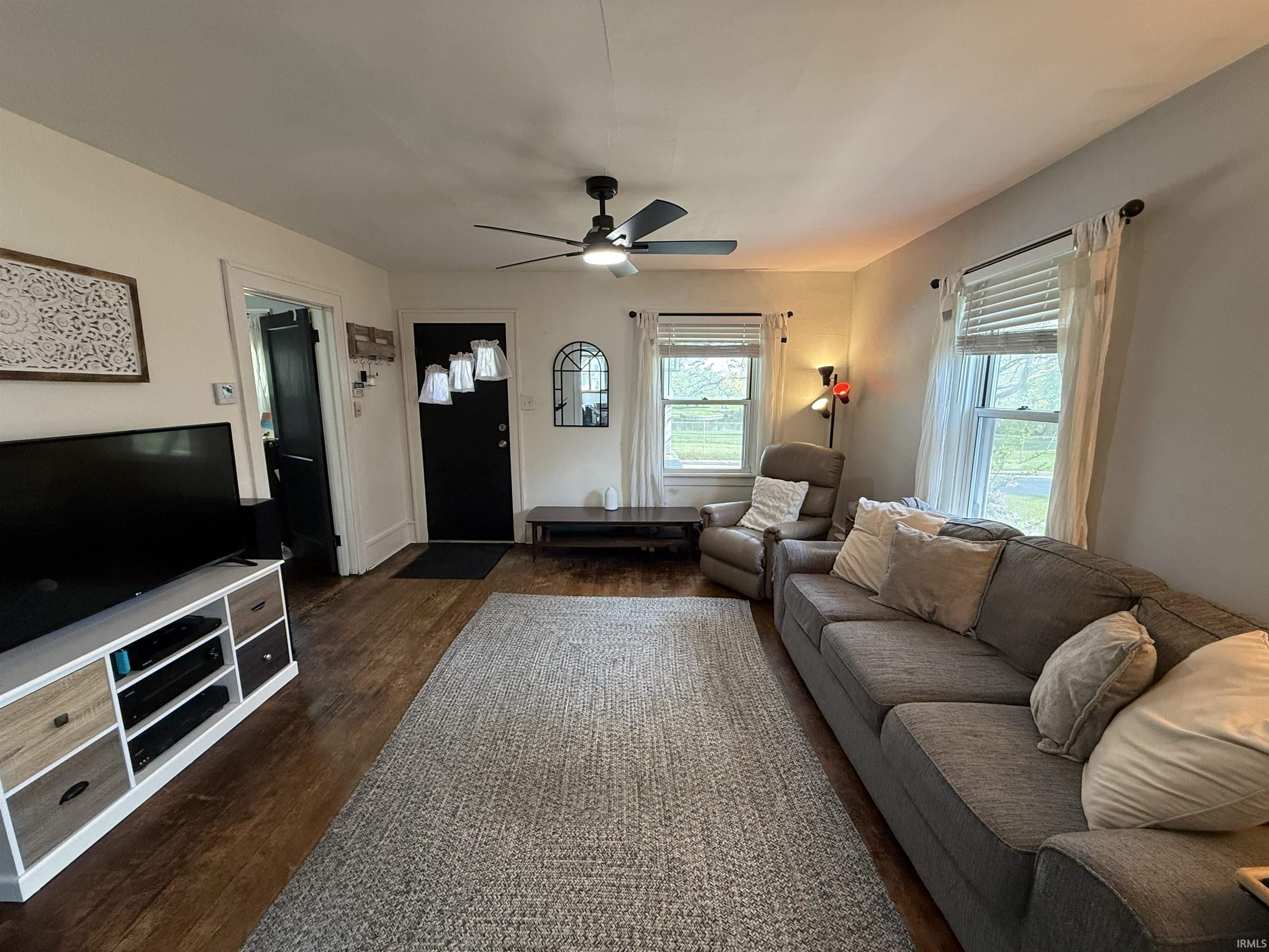 1747 Linden Avenue Mishawaka IN 46544
