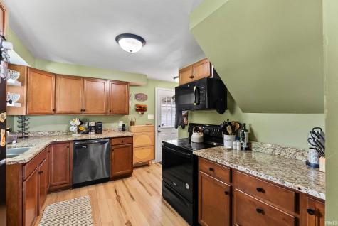 15205 Auburn Road Fort Wayne IN 46845