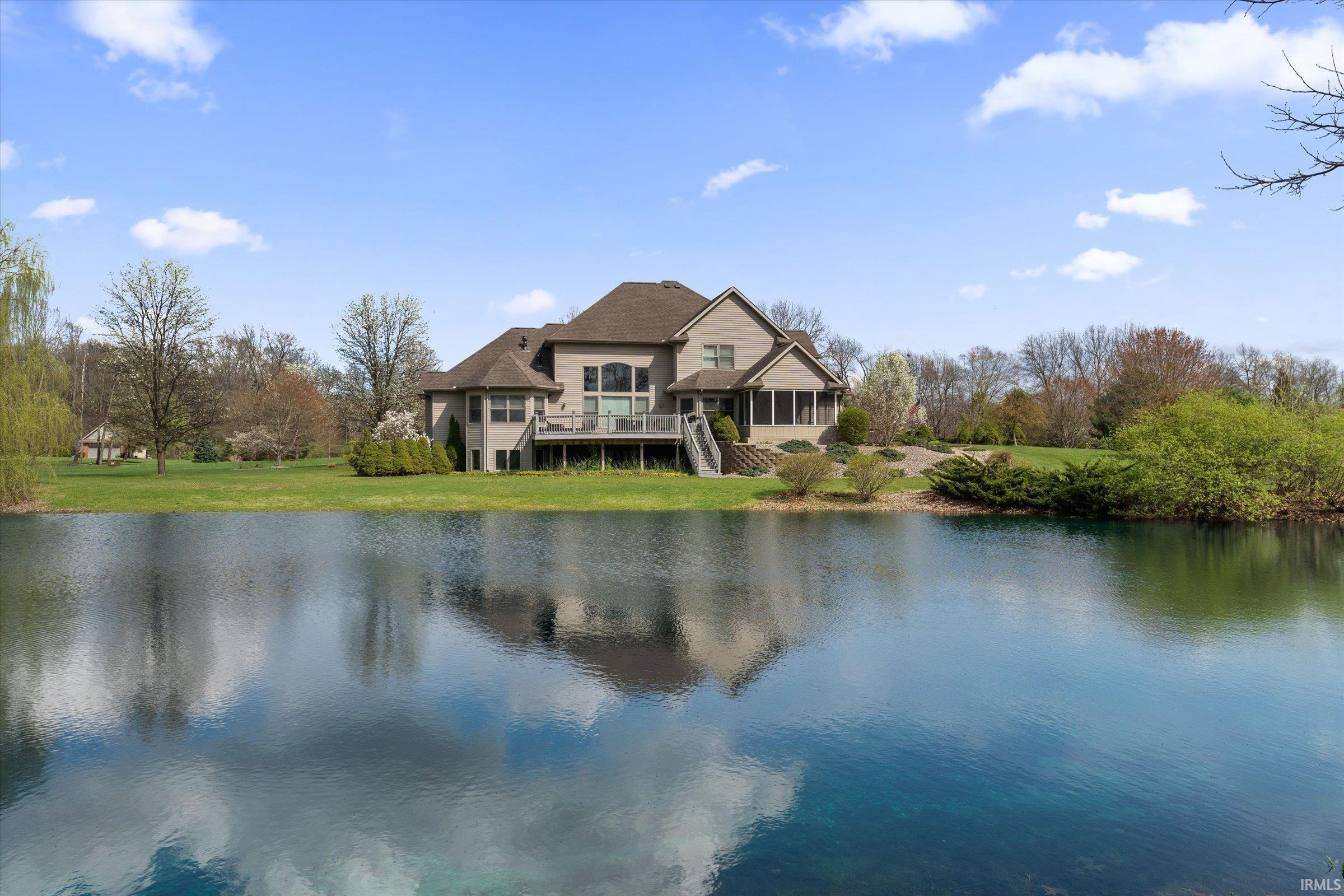 53785 Blue Lake Drive Elkhart IN 46514