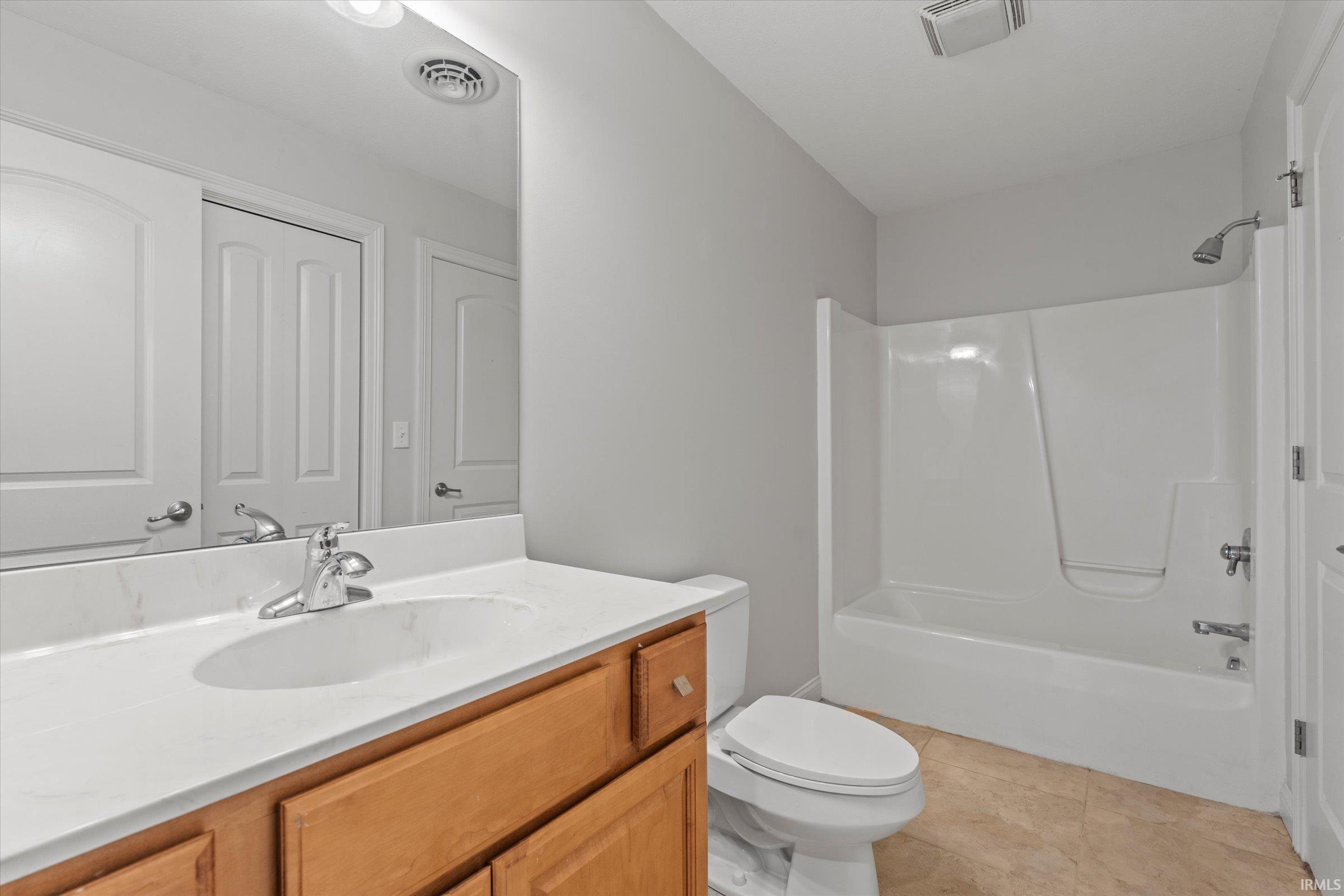 53785 Blue Lake Drive Elkhart IN 46514