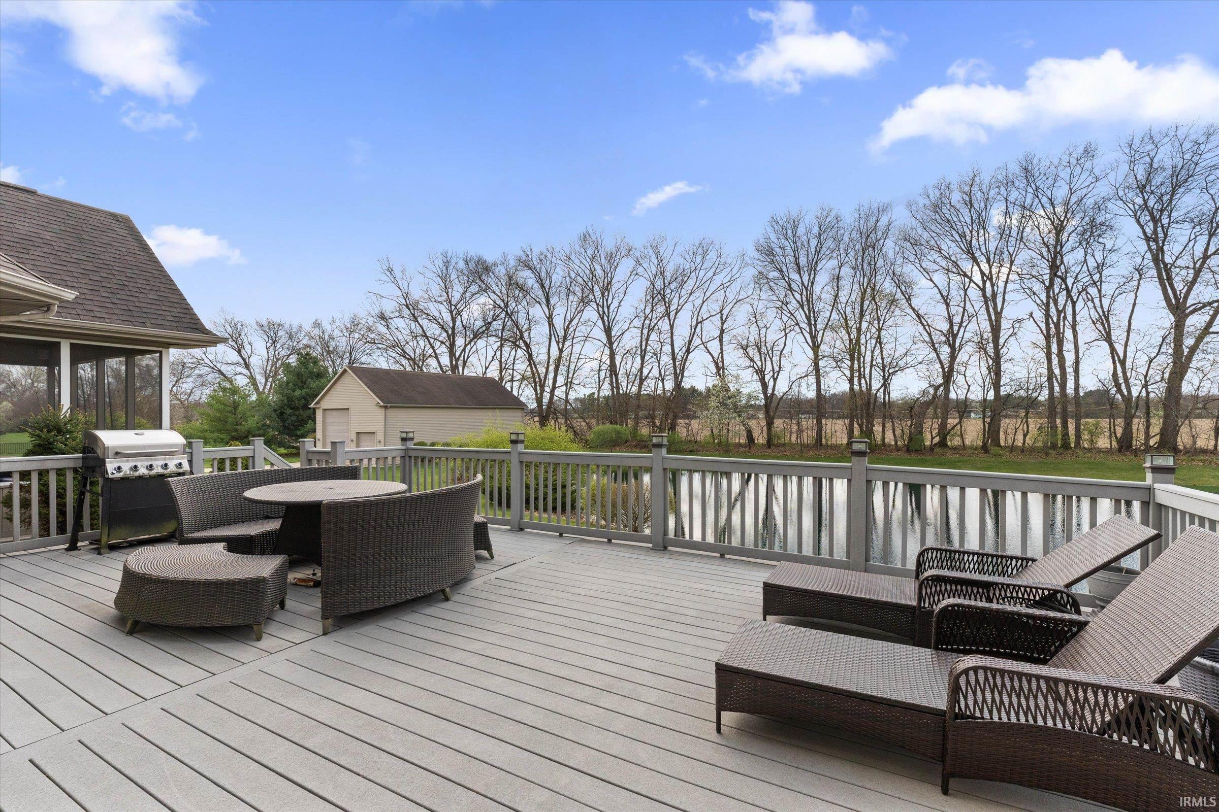 53785 Blue Lake Drive Elkhart IN 46514