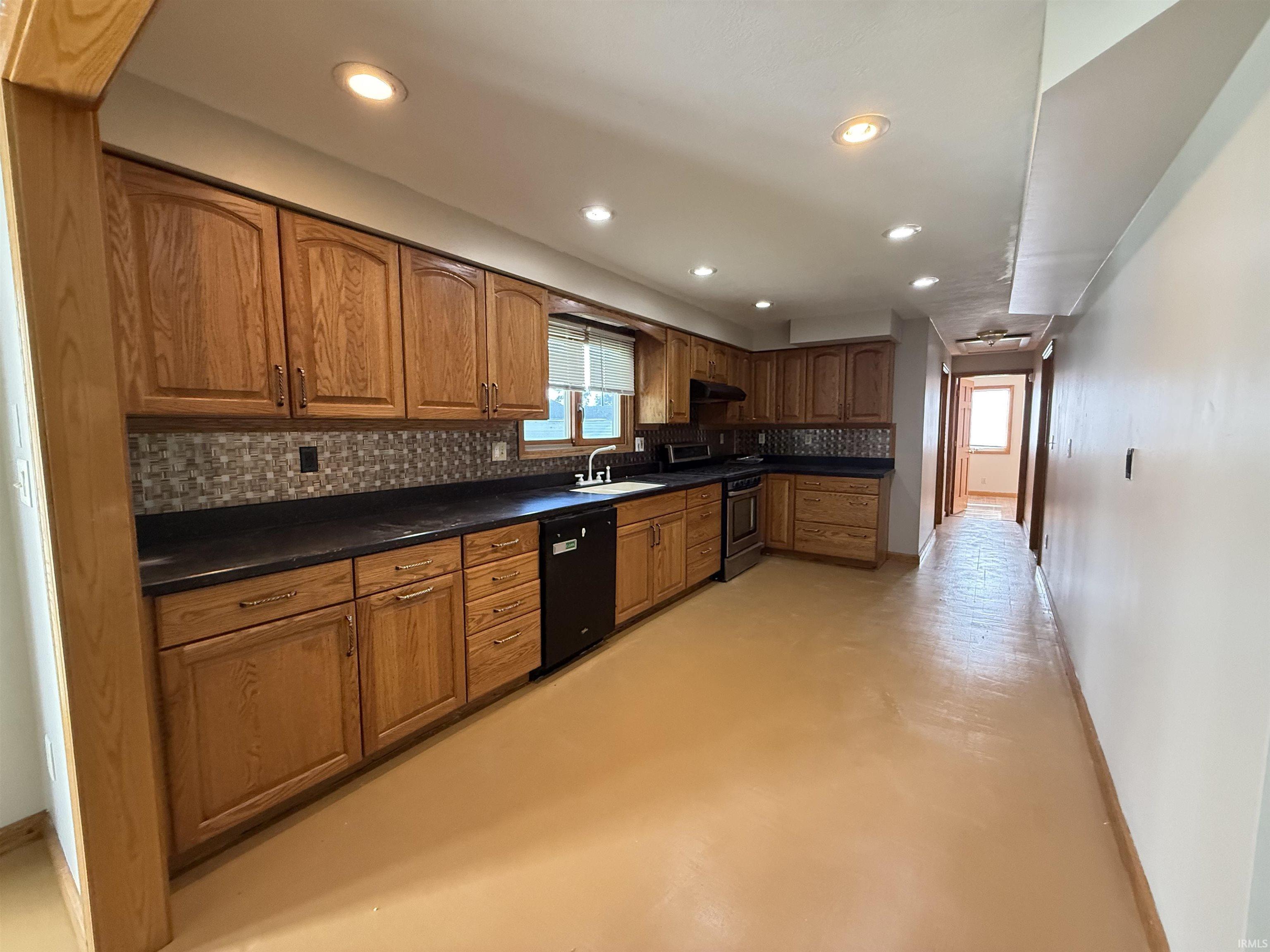 55 Lane 122 Turkey Lake Lagrange IN 46761