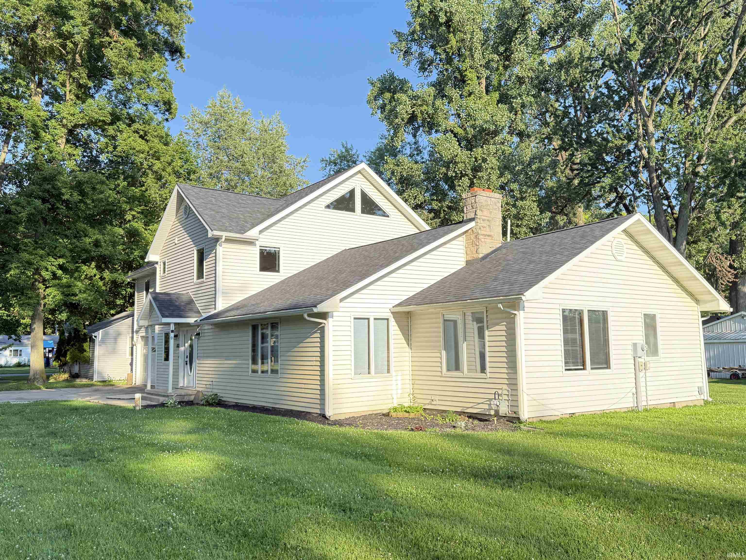 55 Lane 122 Turkey Lake Lagrange IN 46761