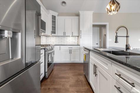 1027 S Huntsville Road Winchester IN 47394